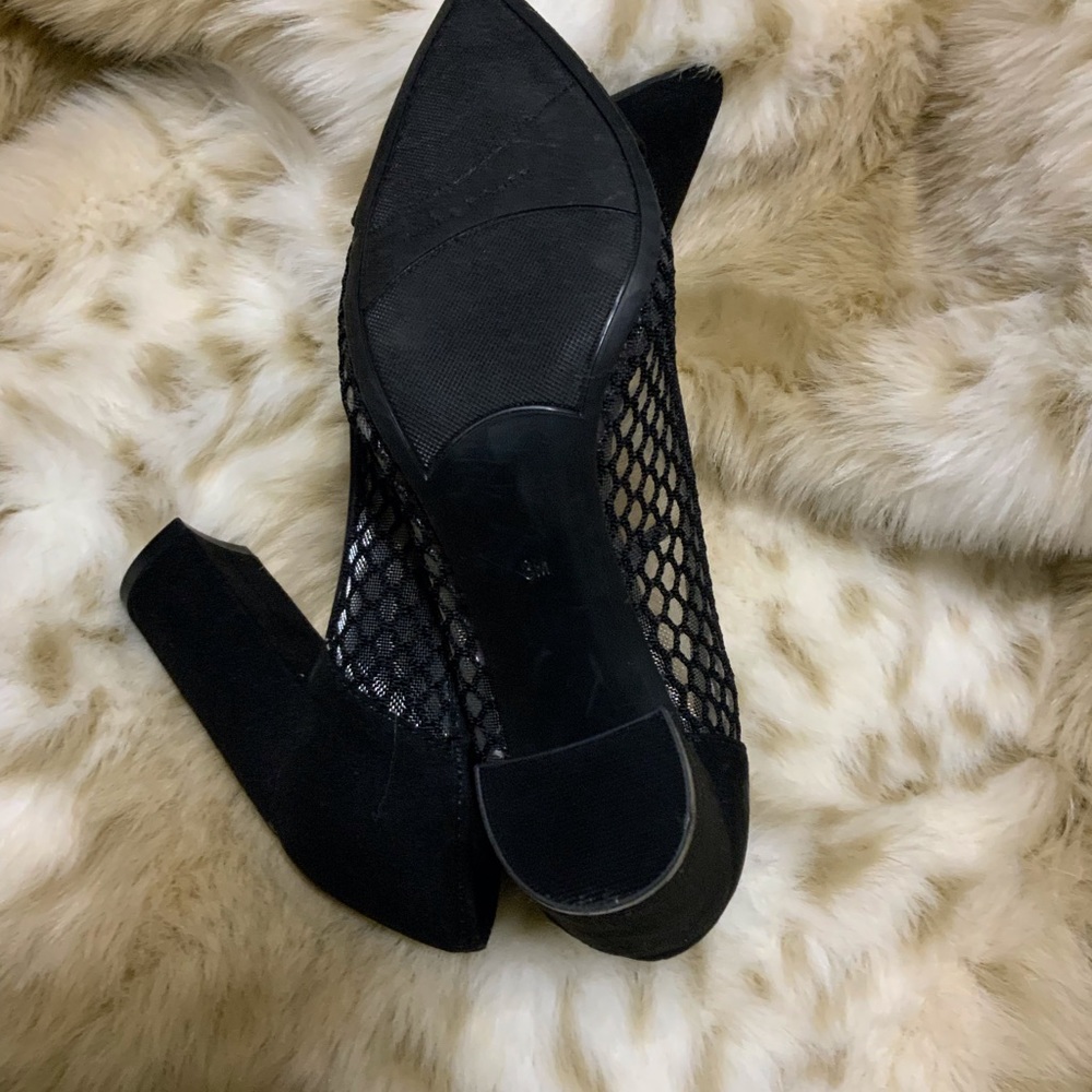 BRAND NEW MARC FISHER  BLACK PLUM. SIZE- 8 - Picture 5 of 6